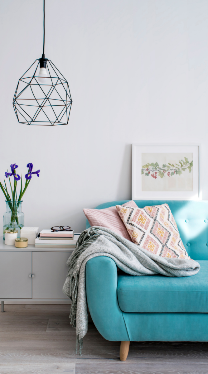 College Apartment Living Room Decor Ideas - livelovequote